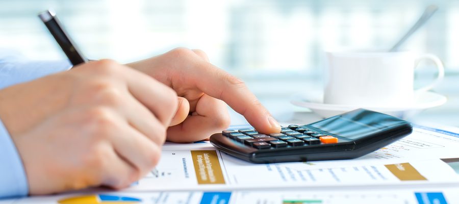 Controle de custos em oficinas: 7 KPIs essenciais monitorados pelo sistema